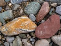 08 Bunte Steine in Tiroler Ache - Schleching